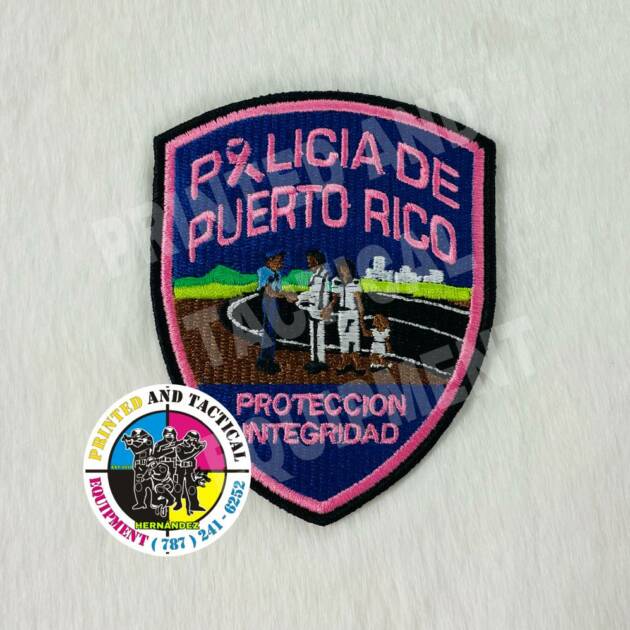 PARCHO POLICIA DE PR  EN HILO MOTIVO CANCER DE MAMA